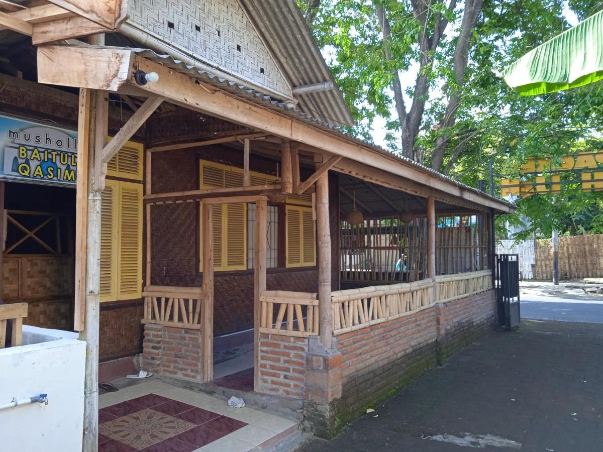 Backpacker Kawah Ijen Hostel Banyuwangi  Exterior photo